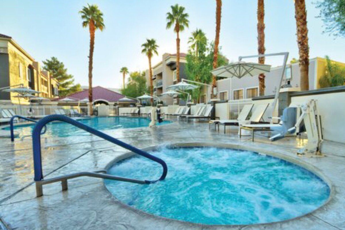 2BR Las Vegas Resort Suite