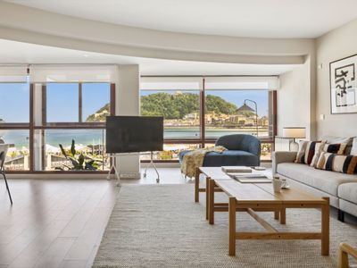 Playa de la Concha 9 by FeelFree Rentals