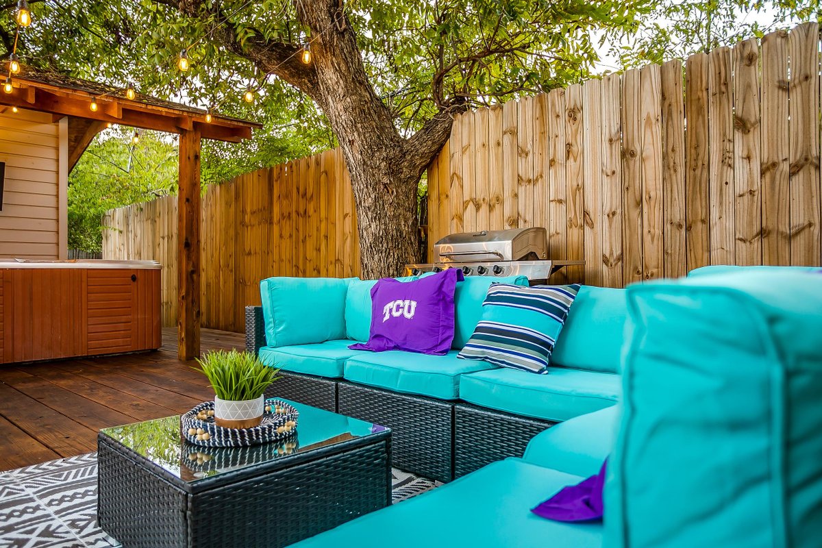 The TCU Game Day House w/Game Room/Hot Tub