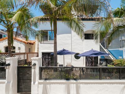 Jersey Court Jubilee! Dual Town Homes on 1 Lot!