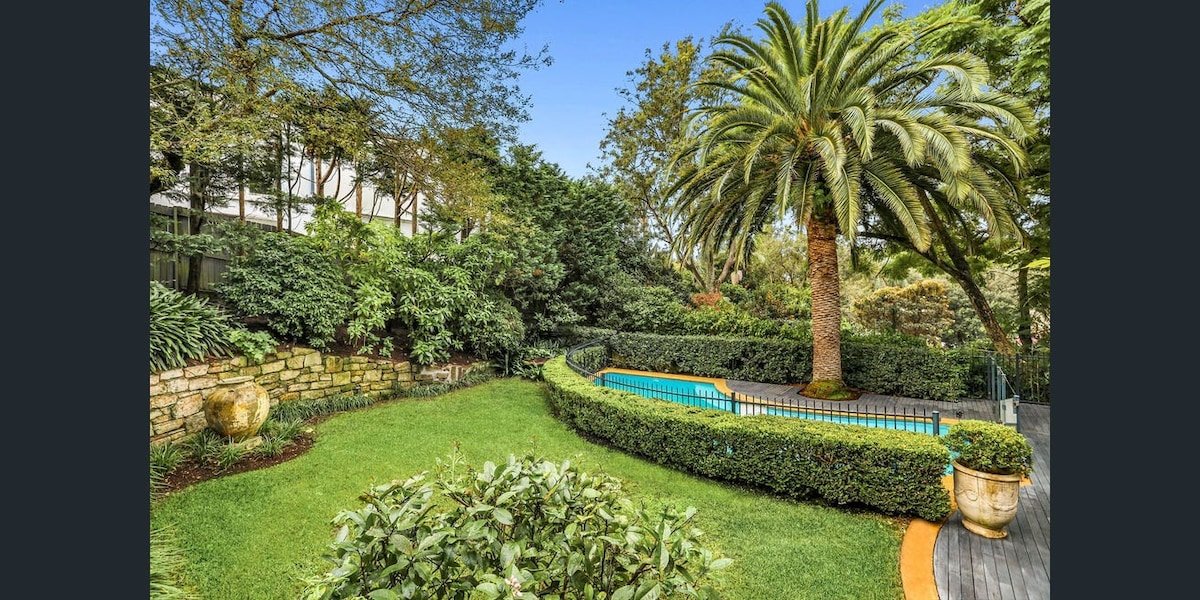 Villa Attunga ~ Luxury Home, Stunning Pool &Garden gallery image 3