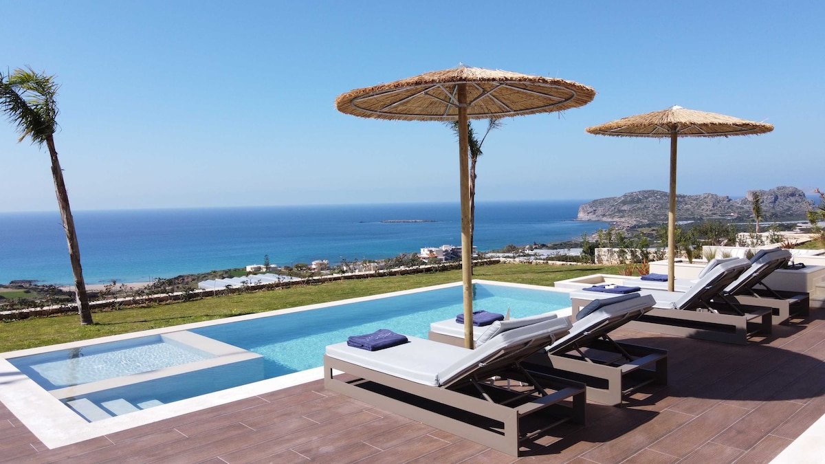 Villa Mare I Free* Heated pool & Infinite blue! gallery image 2