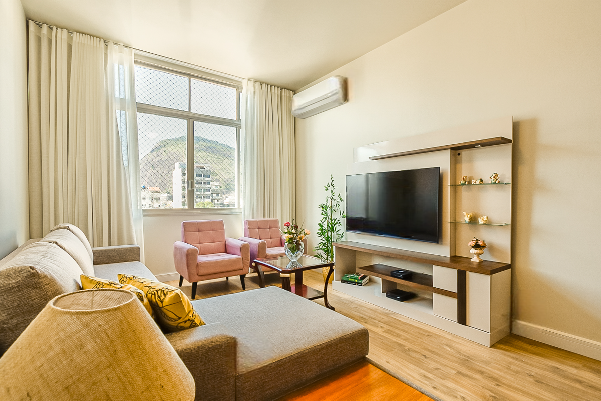 Lovely apartment near Ipanema Beach