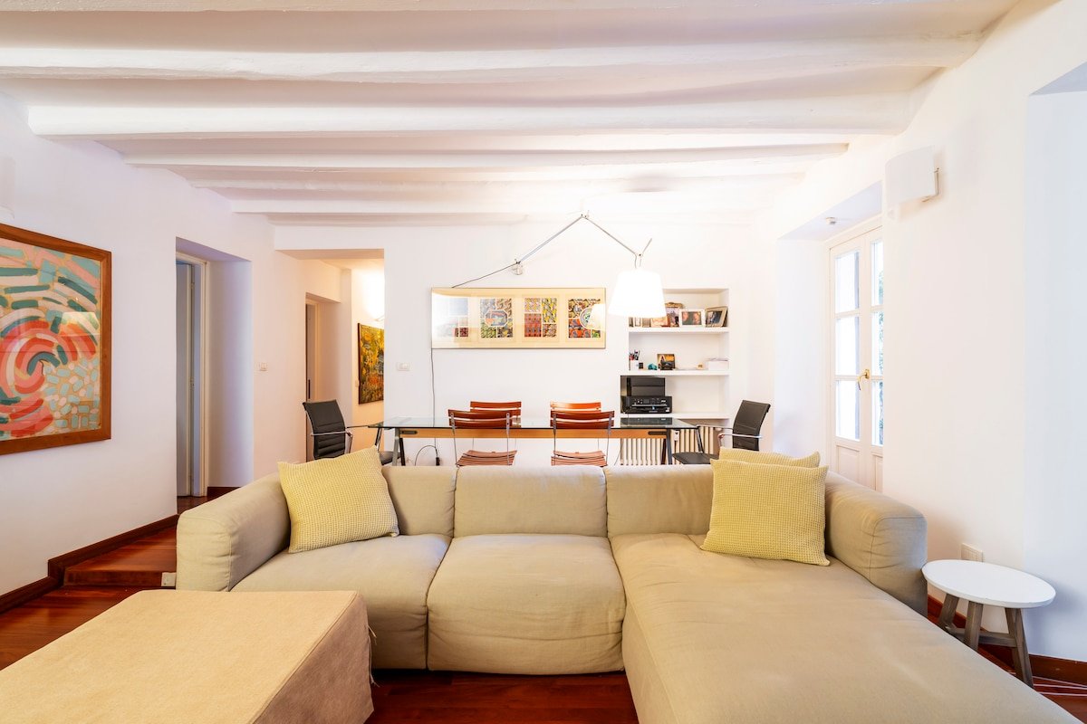 Brera-magnifico trilocale epoca con terrazzo gallery image 5