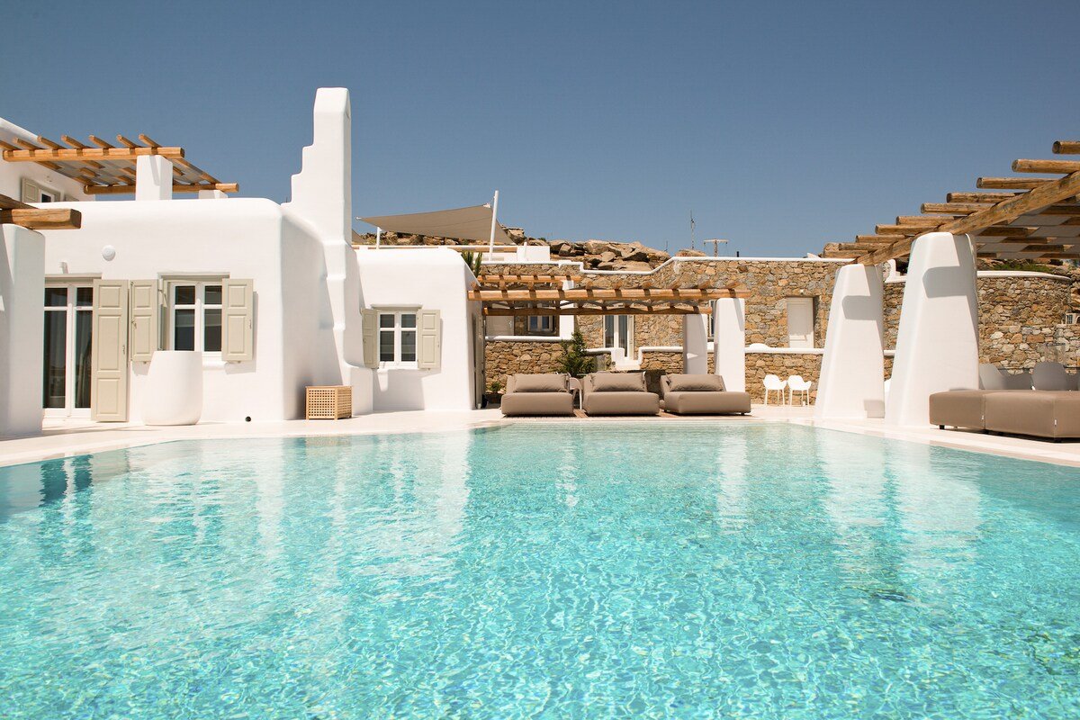 Premium Gated Villa Opal • Private Pool • Guard gallery image 3