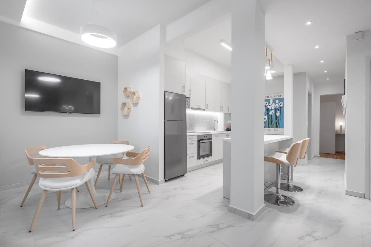 Fabulous Maison by Luxlikehome gallery image 2