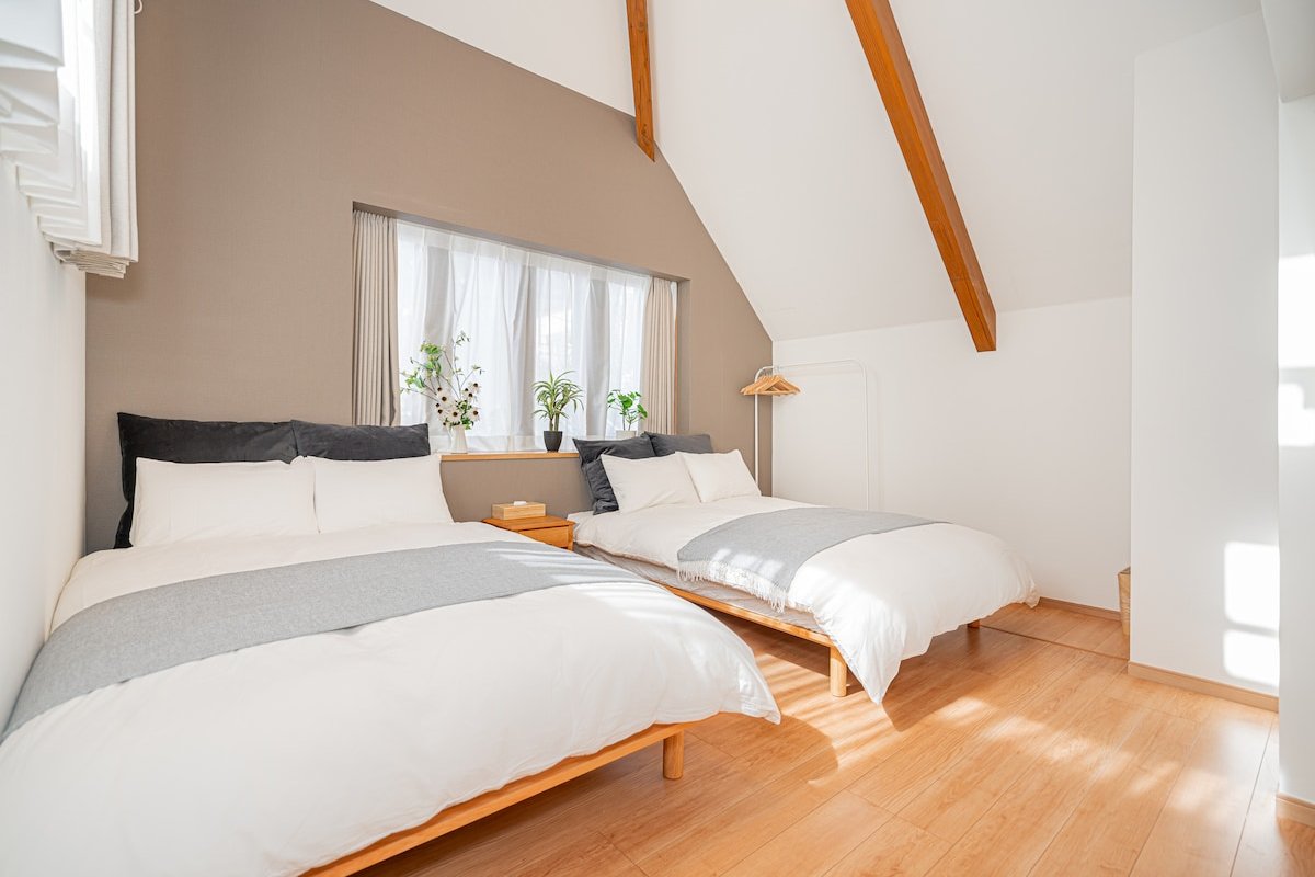 Shinjuku Shin-Okubo 5 min 3 stories detached house gallery image 3