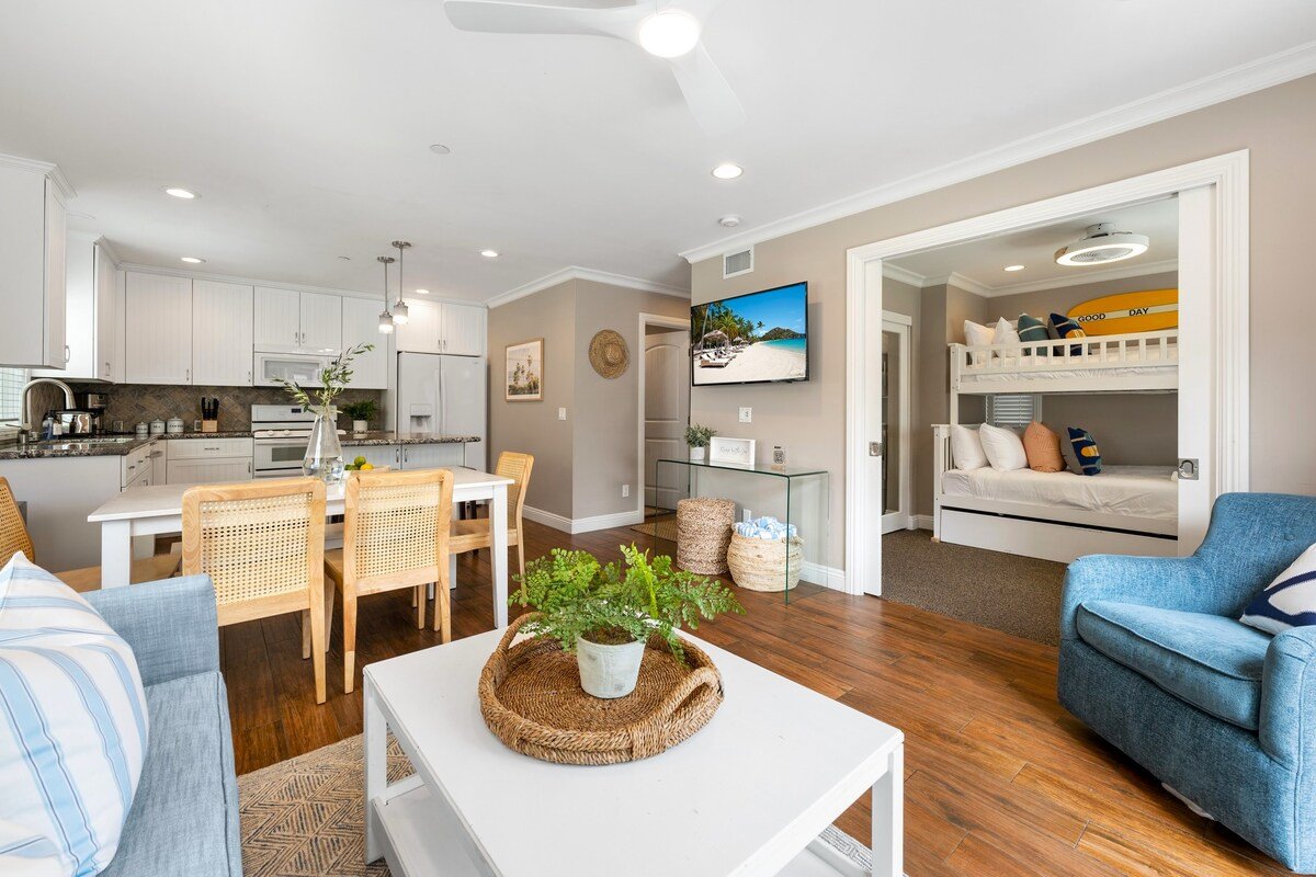 Pacific Surf | 3BD Steps from Mission Beach gallery image 3