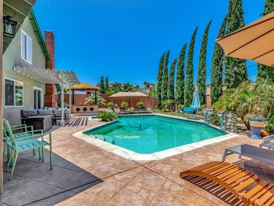 *Tropical Bliss – Heated Spa/Games/12 min to dwtn