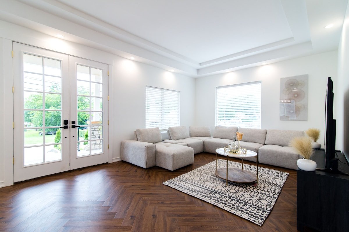 Luxury Nashville Home gallery image 4