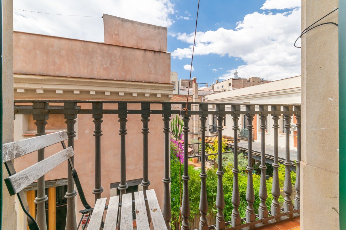 Gothic, Ramblas Pç.Reial Attic 3 bedrs. NSF7 gallery image 5