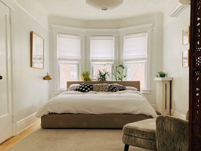 Newly Renovated & Luxurious Historic Home