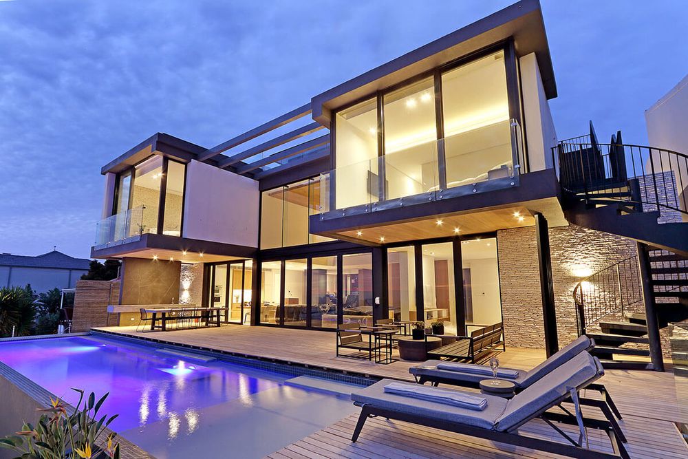 Photo 1 of Sedgemoor Villa accommodation in Camps Bay, Cape Town with 5 bedrooms and 5 bathrooms