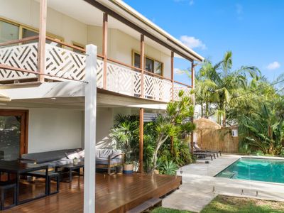 KINGSLEY BEACH HOUSE