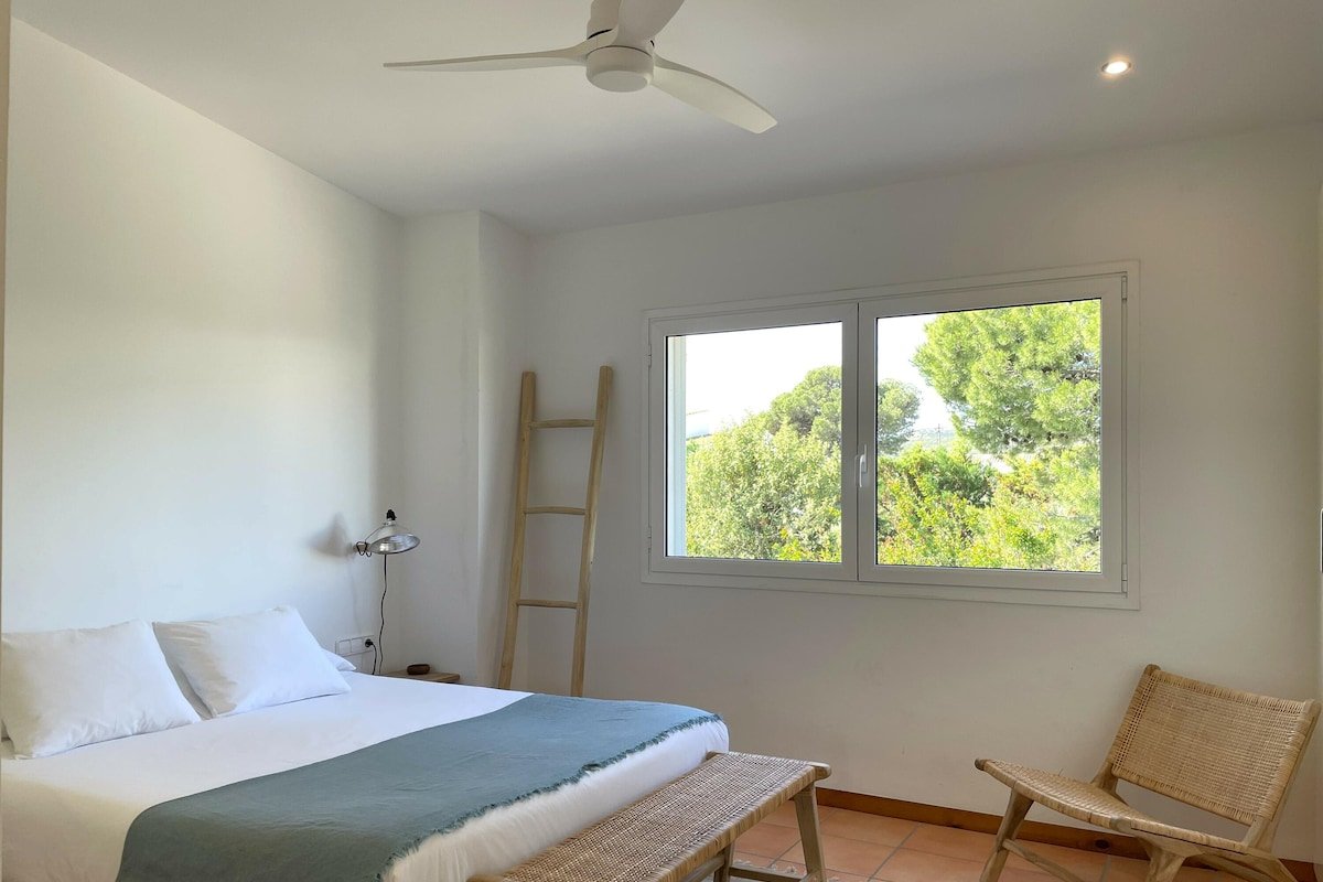 llebeig – mediterranean house 2 minutes away from gallery image 4