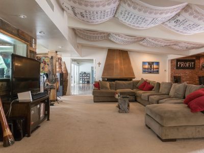 Creative Oasis @6th&FRANKLIN