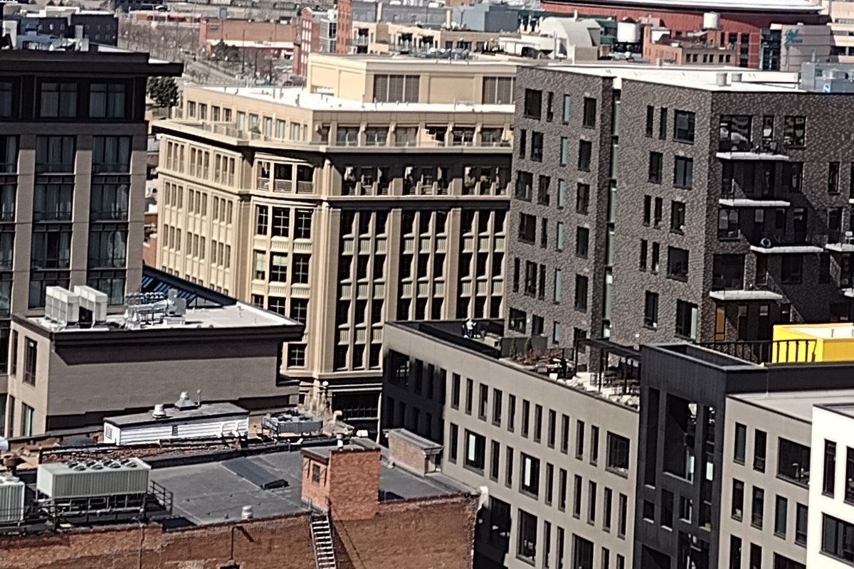 In the heart of Downtown With a spectacular view !