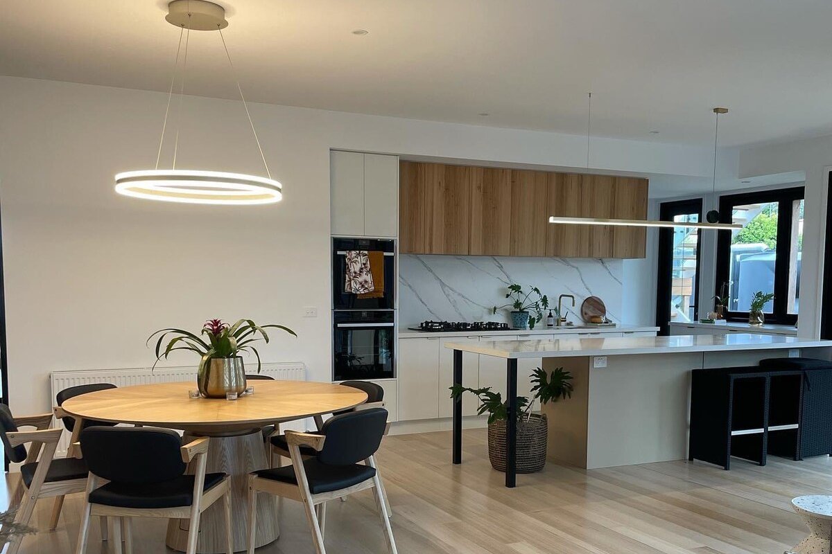 Summer Fun by the Beach for Family &Pets-Sea Views gallery image 5