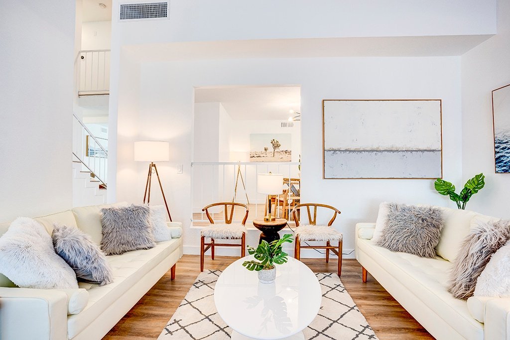 Stylish Resort POOL 7mins Strip! gallery image 3