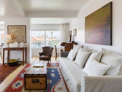 Seven Rivers Bright and Luxury Apartment