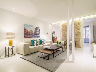 Homeclub | Charming Apartment in Malasaña