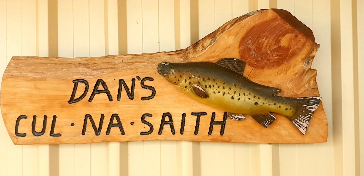 Lakefront Retreat with Aurora Views gallery image 5