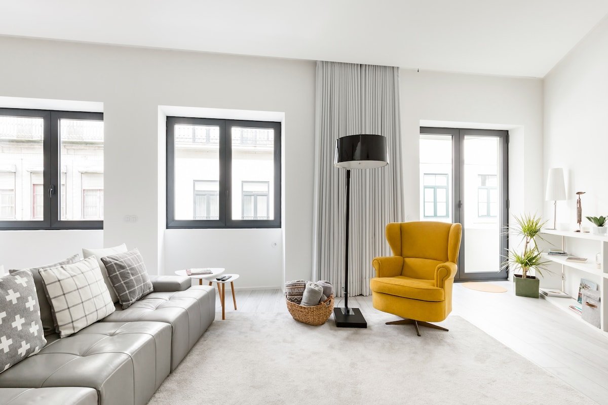 Retreat to a Stylish Concept House in Porto Center gallery image 3