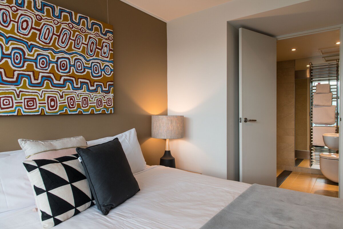 IXL 2br Apartment – Hunter St area gallery image 5