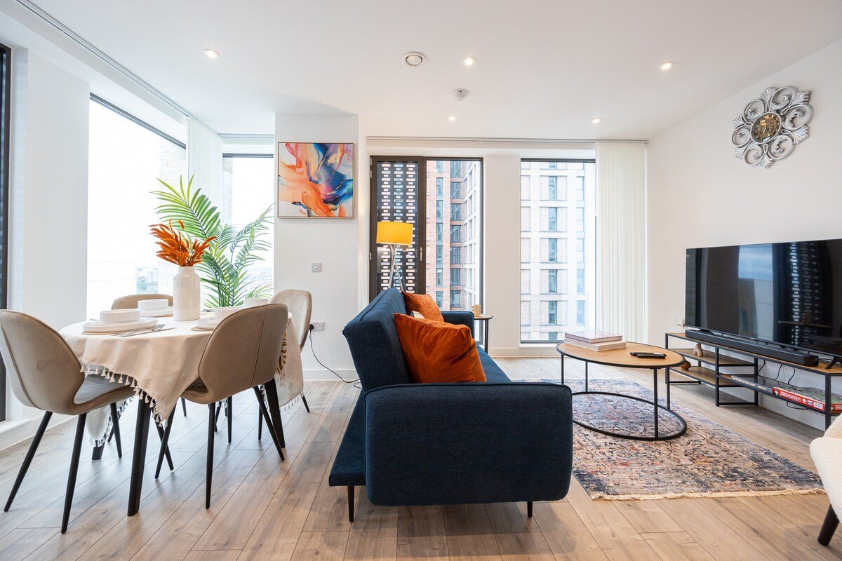 Pet friendly 2BR near Piccadilly | Asquare Letting gallery image 3