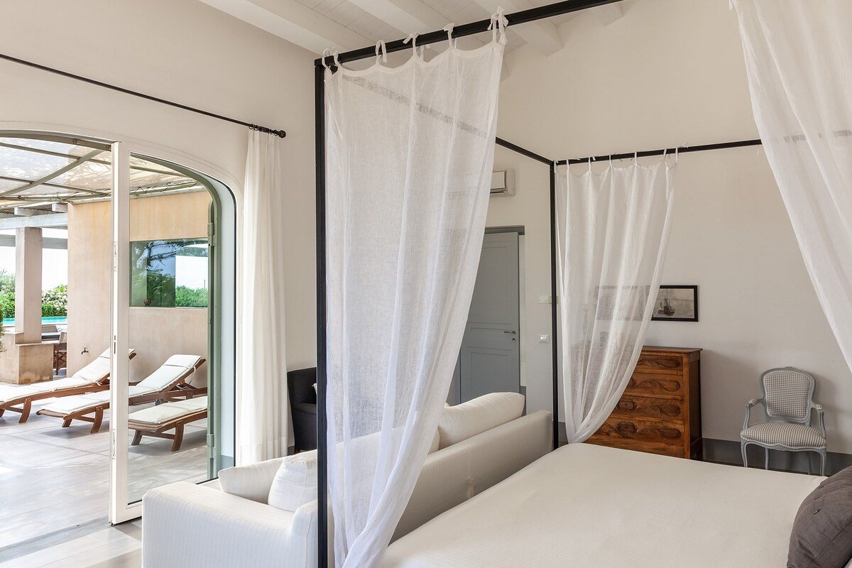 Oliva gallery image 3