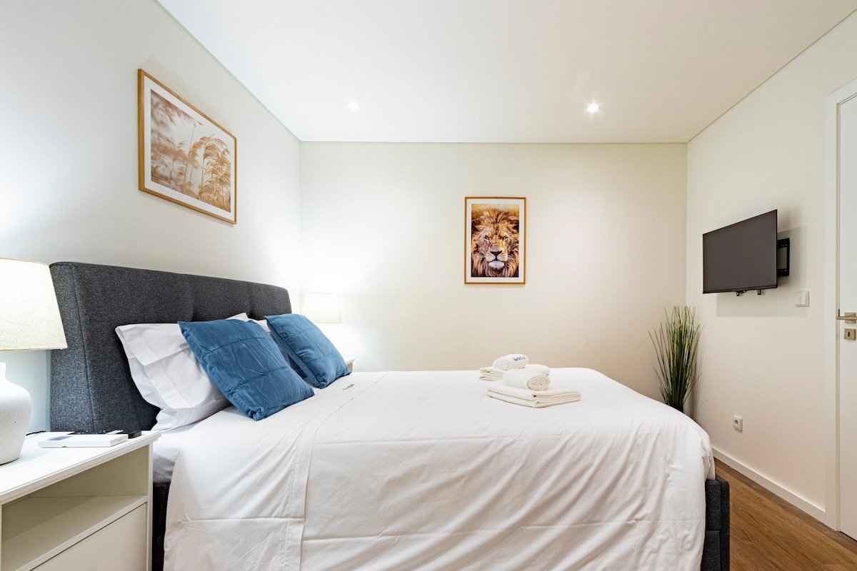 Porto Old Town – 2Bed 2Bath Apt! gallery image 3