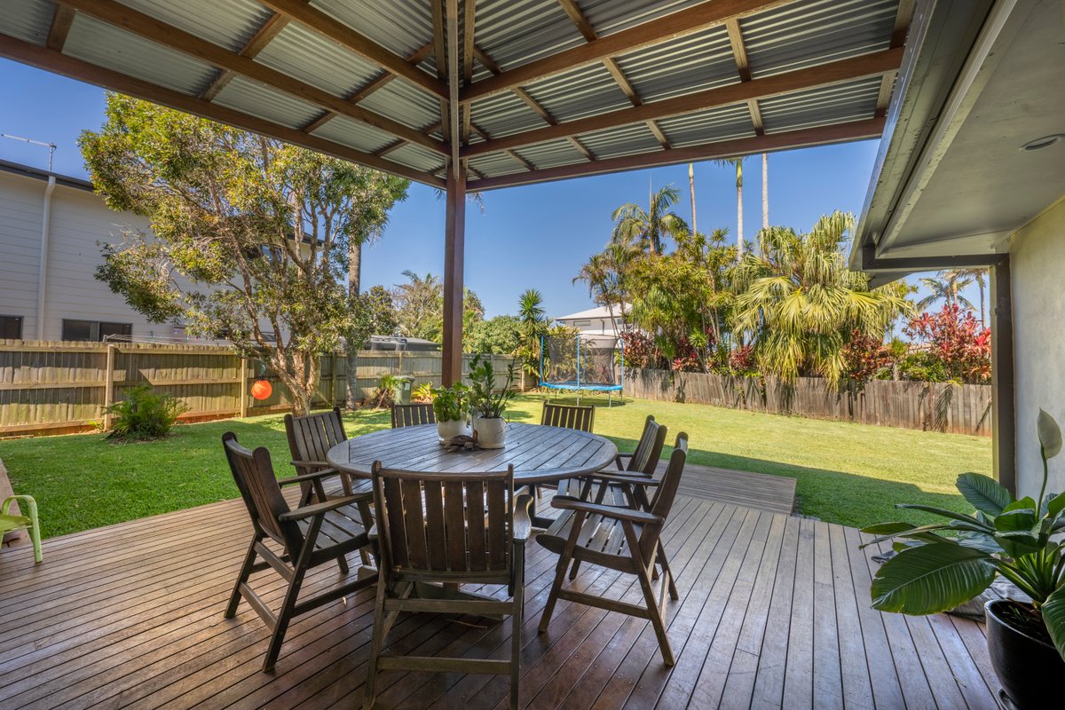 4 bedroom Beautiful Home in Lennox Head