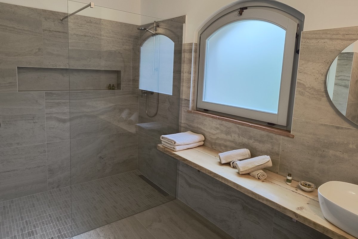 Casale Valigi gallery image 5