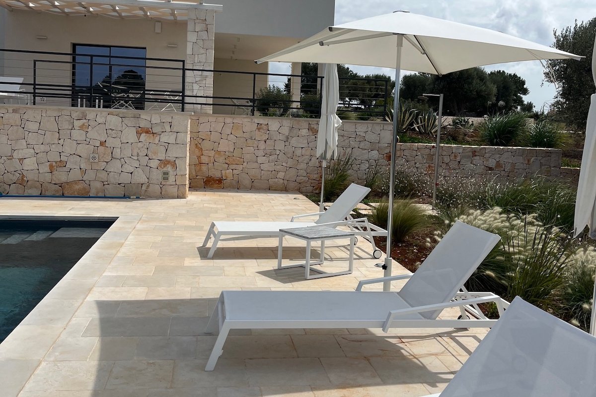Villa•Trullo•Pool Amid Olive Trees near Ostuni gallery image 4