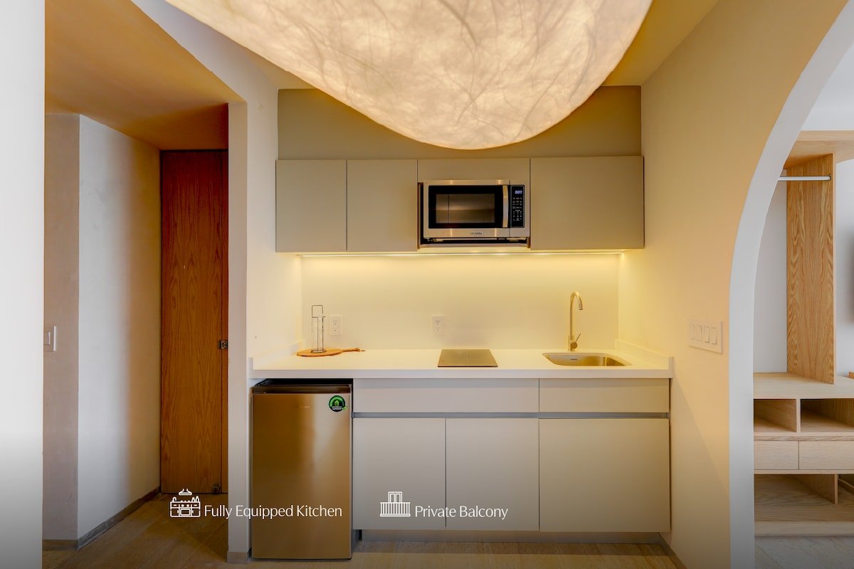 Capitalia | Antara Elegant Lockoff w/Polanco Vibes gallery image 5