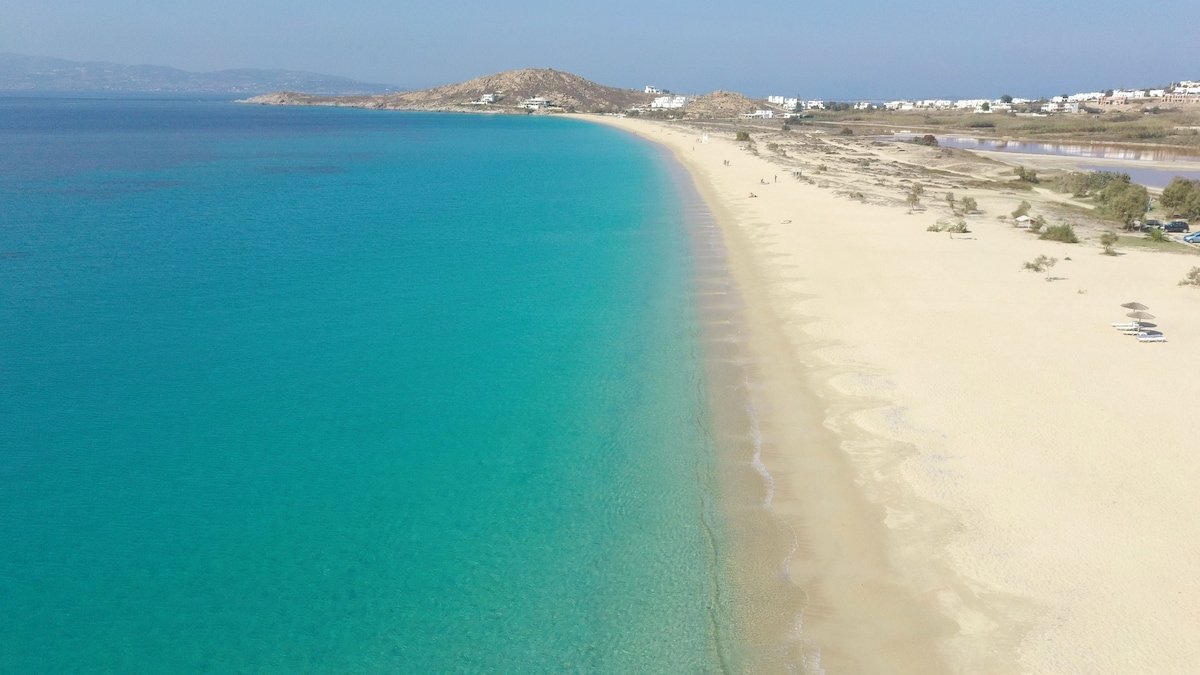 Unique Beachfront Cycladic Villa @ Agios Prokopios gallery image 5