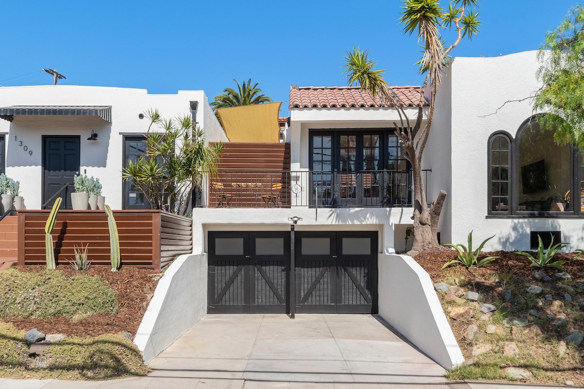 Spanish Retreat Two Houses Together gallery image 2