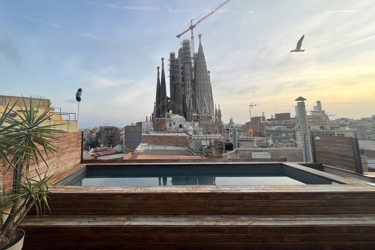 Apart. Superior with views by Gaudi EnjoyBCN Aprts