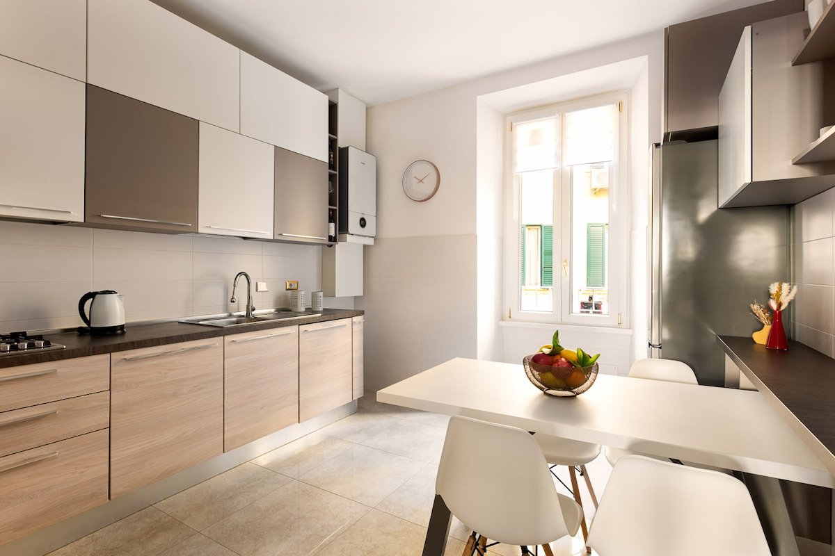 Idyllia | Spacious bright flat gallery image 4