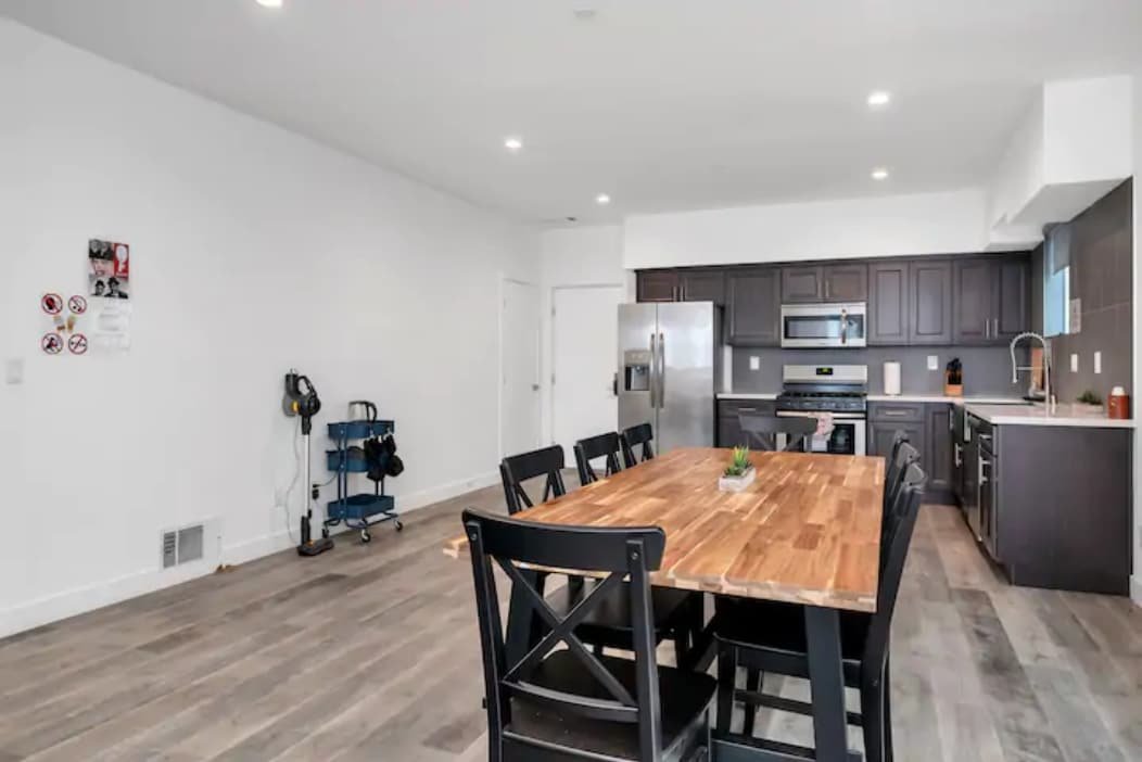 Hollywood 3BR home near metro gallery image 3