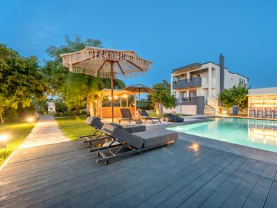 Infinity Premium – Villa Grande Alexandros