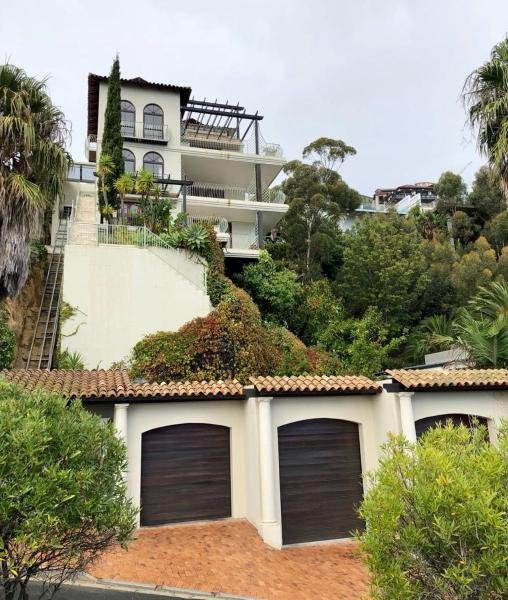 Sumptuous 2 bedroomed Villa with great Ocean Views gallery image 4