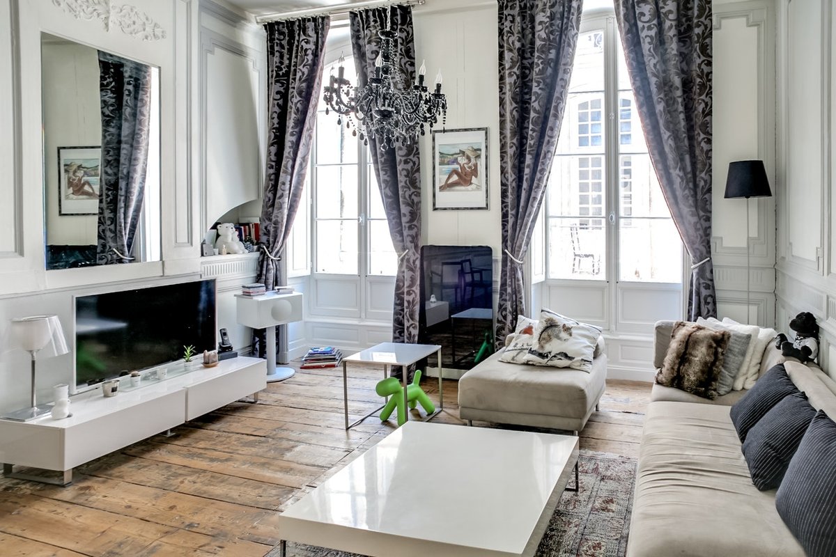 Bahutiers – Duplex de standing Centre historique