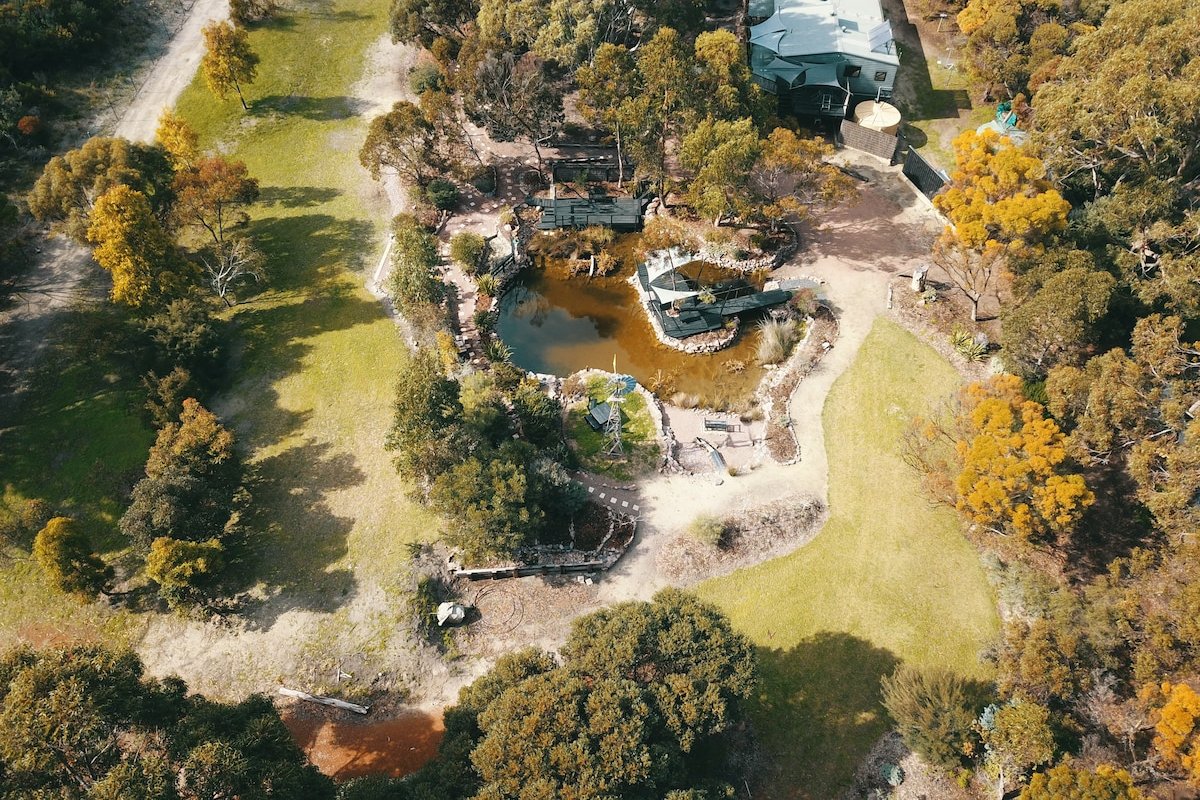 Lacabane Retreat – Gum Tree House gallery image 4