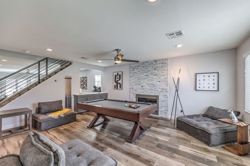 Elegant Villa 5BR, 4.5BA Pool/Hot Tub