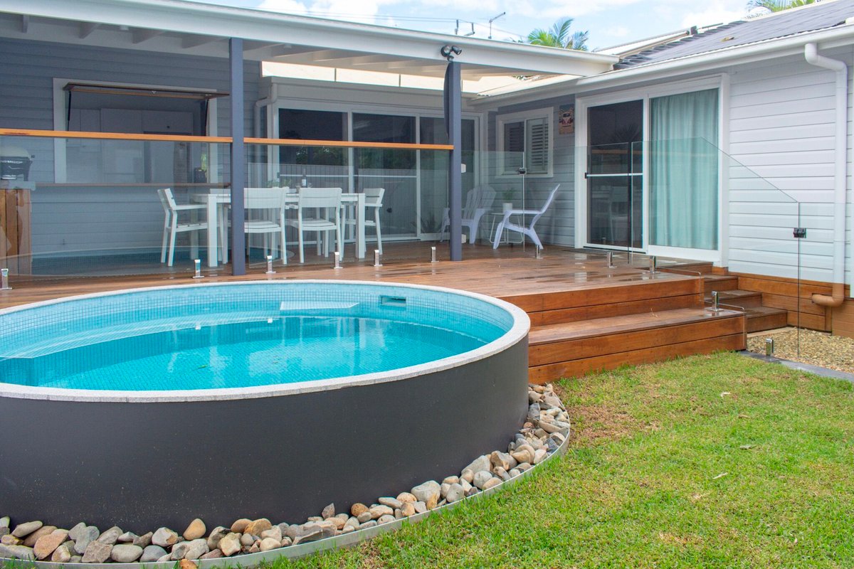 Butlers at Byron – Beach House. Walk to beach