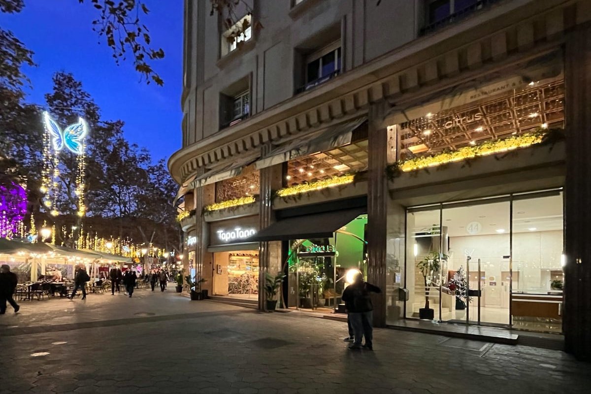 Passeig de Gracia by Enjoybcn gallery image 3