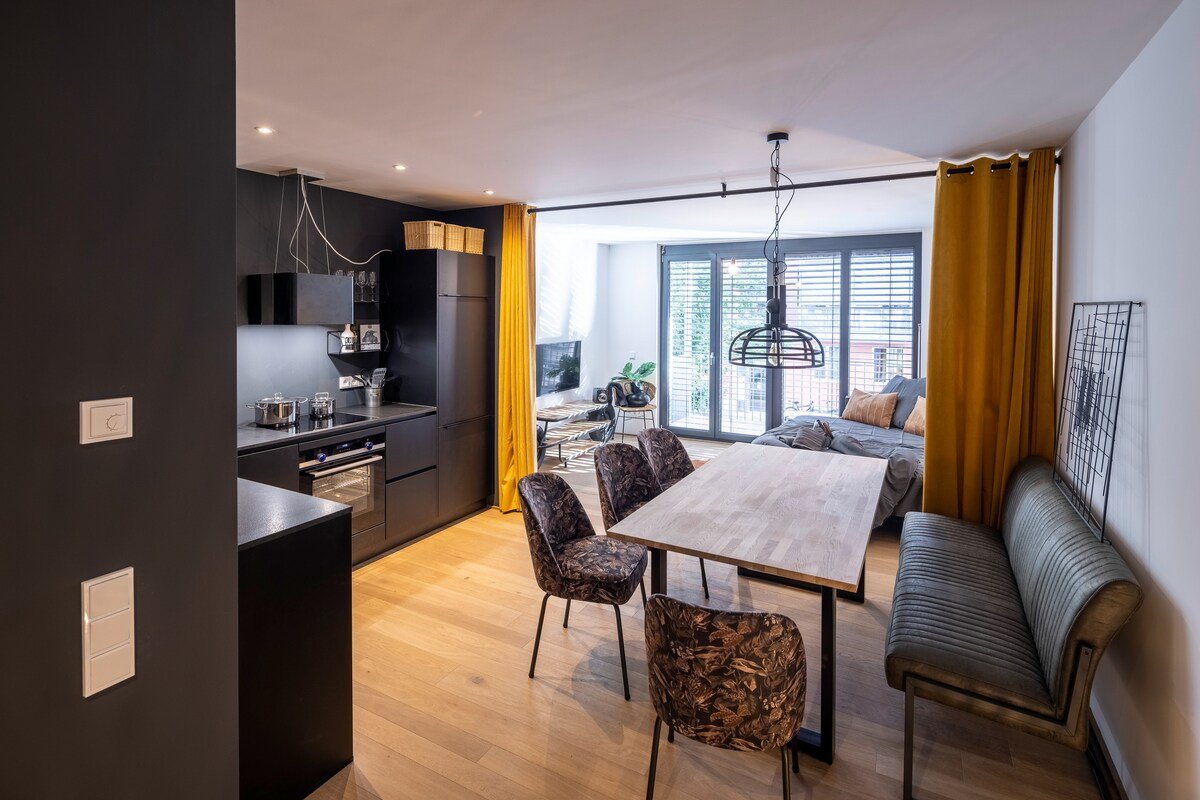 Luxury industrial apartment – new / Neuhausen gallery image 2