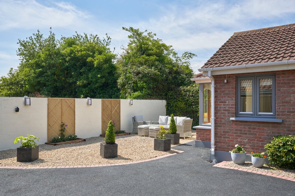 ‘Home from Home’, Luxury, Private Secure House