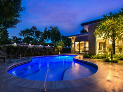 Private Saltwater Pool – 1 Mile to Beach – 3BR 3BA